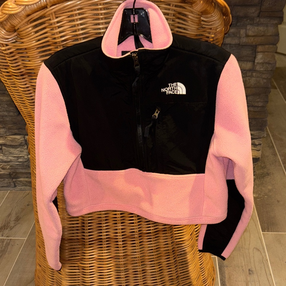 The North Face Pink and Black Cropped Denali Fleece - Picture 3 of 3